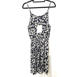 NWT 5th & Love dress daisy print